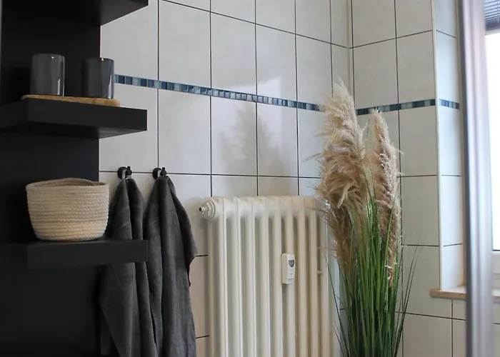 Mit 2 Betten In Flughafennaehe 아파트 *